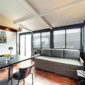 Mikka Studios: Luxury Appartamento Bari