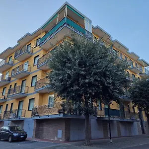 Appartamento Nettuno 250 Metri Dal Mare - Free Parking, Borghetto Santo Spirito